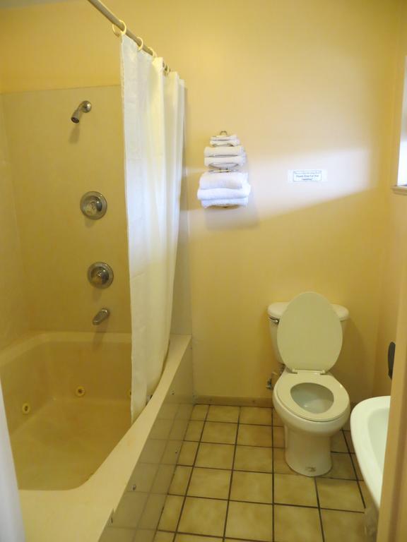 Budget Inn Себринг Екстериор снимка