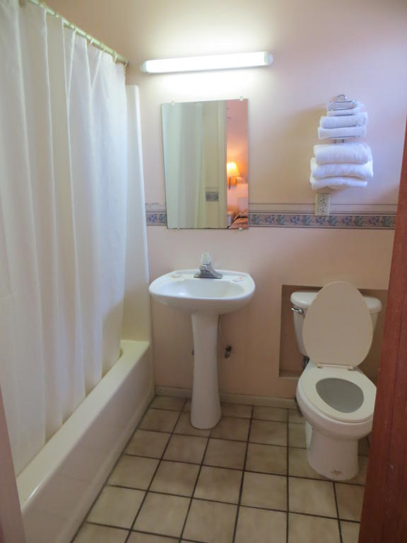 Budget Inn Себринг Стая снимка