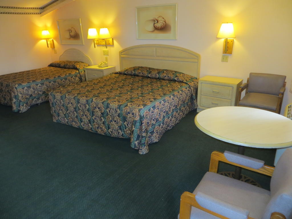Budget Inn Себринг Екстериор снимка
