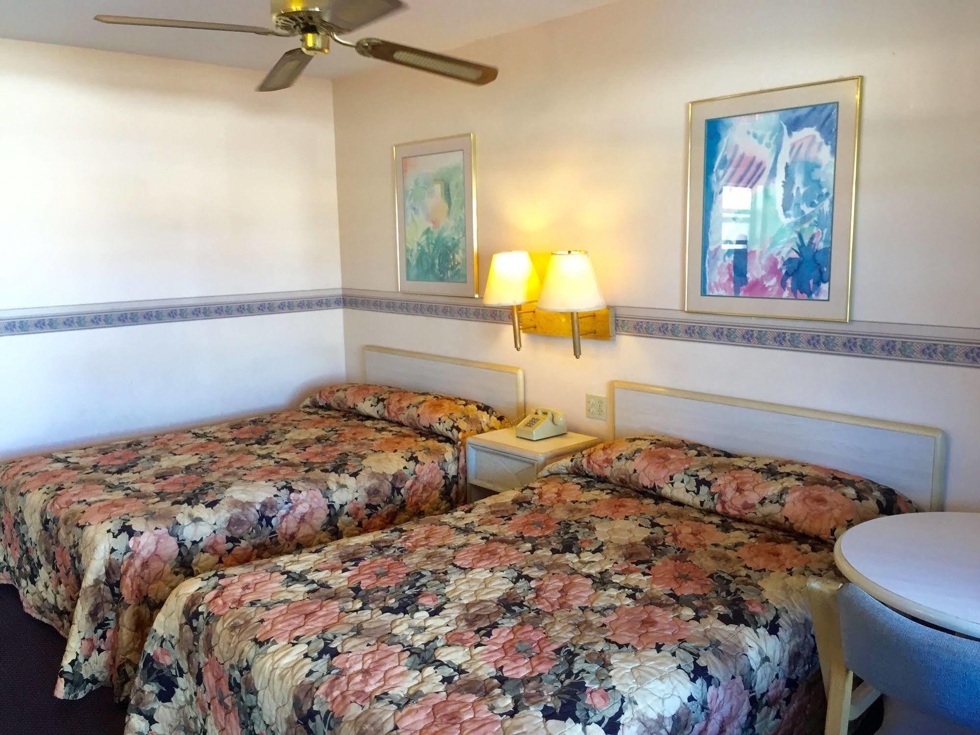 Budget Inn Себринг Екстериор снимка